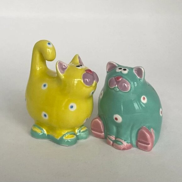 Fitz and Floyd 1985 FANTASY FAIR Cats W/Polka Dots Salt and Pepper Shakers - Picture 3 of 8